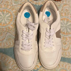 Chic White and Tan Casual Sneakers